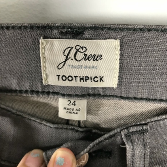 J. Crew 8 inch Toothpick Jean in Grey - Picture 4 of 8